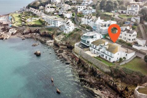 Mariners Block Towards Berry Head - Copy.JPG