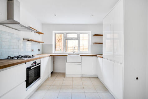 1418351-9-69a16ea...