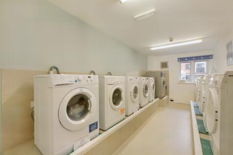 8535934-interior24 (Medium).JPG