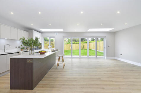Kitchen/Family room