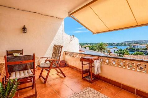 Apartment with sea views in Santa Ana, Es Castell