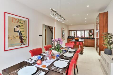 Dining/Kitchen