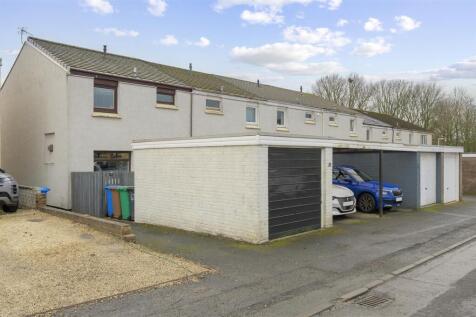 62MeldrumCourt006.jpg