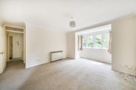 1319945-4-68653b7...