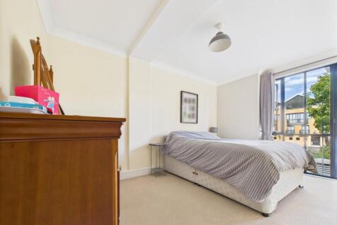 CAM01981G0-PR0129-STILL003 (1).jpg