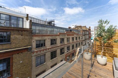 Rampart Street, E1