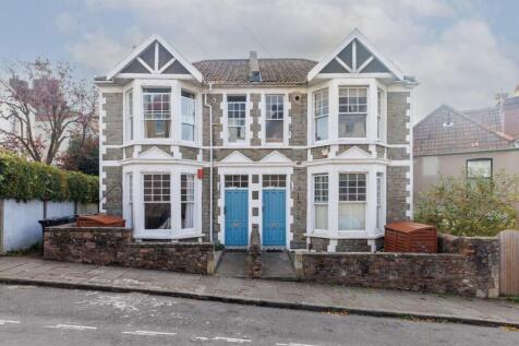 Flat 3 26-28 Church Lane--19.jpg