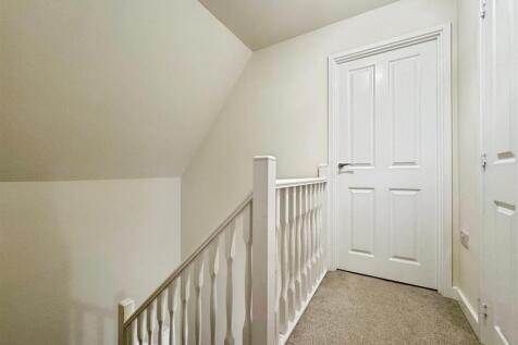 93c21927--4C93-B822-5A655C4DF8AA-60756-00002A3453C