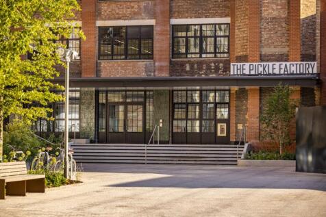 THE PICKLE FACTORY 0623_006.jpg