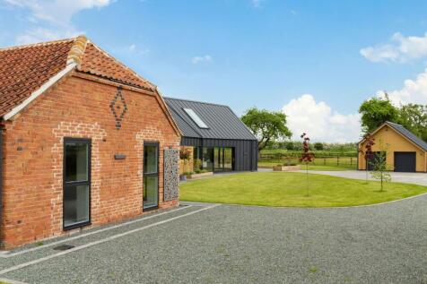 Ample parking up to 10 cars