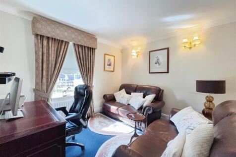 0d12e178--4ECA-AF45-AB5BCB47B4EF-25779-000010E7408