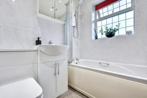 Bathroom.jpeg