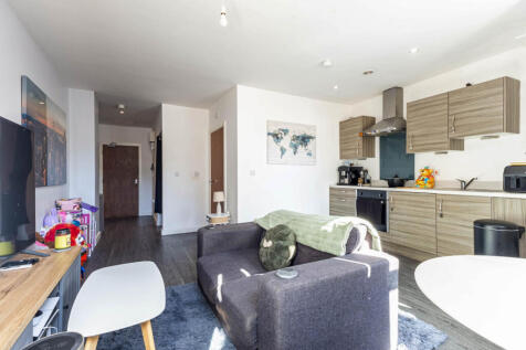 Living / Kitchen