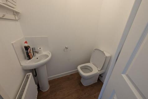 PXL_20251205_1037...