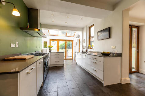 59 Tavistock Driv...