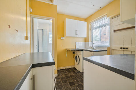 1346268-16-68b811...