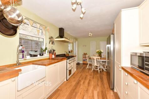 Kitchen/ Breakfast Room