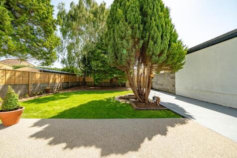 Rear Garden.jpg