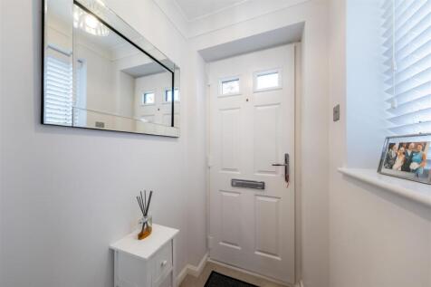 11 Bramley Court-017.jpg