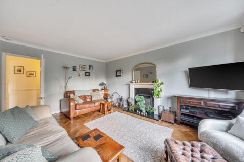 1381989-9-691b6f5...