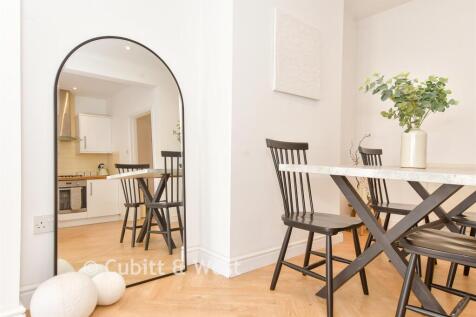 Internal Lifestyle Photograph