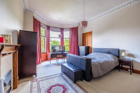5 bed, 2 bath House in Glasgow - Photo 37