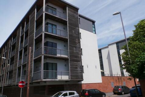 A chance to rent a furnished apartment in this wonderful development. With double bedroom, bathroom and a balcony. Very close to Liverpool One and local transport and shopping, this apartment is ideal