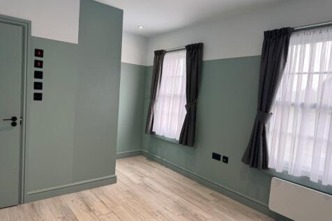 Studio room