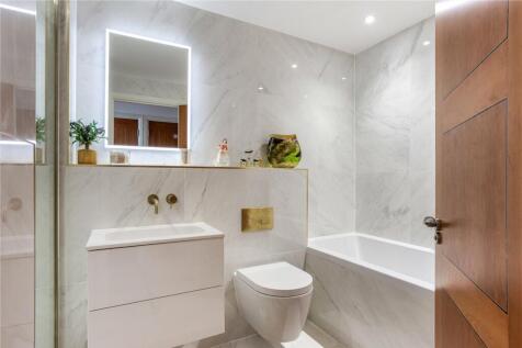 Bedroom One En Suite