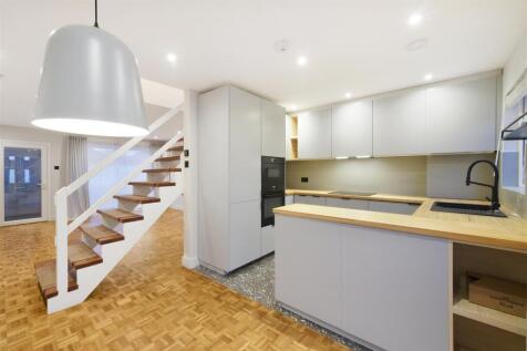 4 Denise Court, Eton Avenue - Ag3Ed9IdbRo3eWpOoqq5