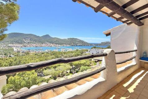 02 can borras Mallorquinische Wohnung mit einzigartigem Blick ueber den Hafen kaufen balkon