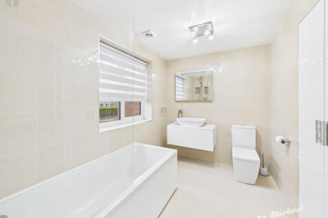 8edce19e3cf74eacb431d298832b6175_80_CAM03852G0-PR0