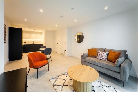 Available August | One Double Bedroom / One Bathroom| 16th Floor | Large Unit Type | 24 Hour Concierge | State of the Art Gym and Fitness Studio | Cinema and Games Room | Wellness Desk | Zero Deposit