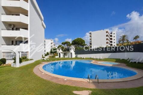 Vilamoura Studio Apartment For Renovation For Sale Walking Distance To The Marina (2)