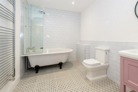 Treetops - internal-9.JPG