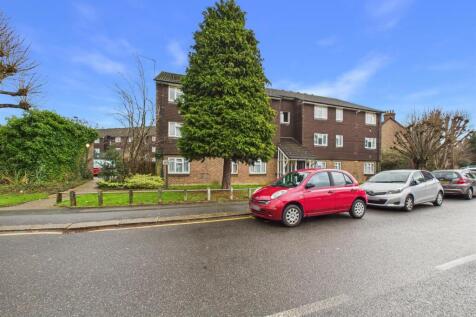 CAM02885G0-PR0545-STILL018.jpg