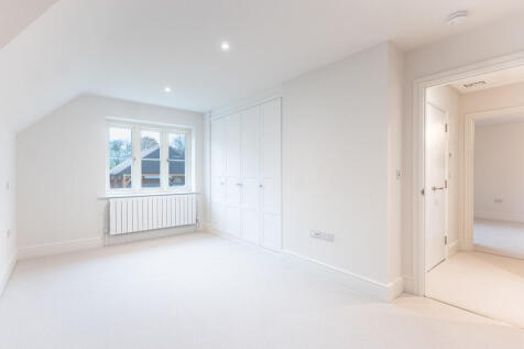 25-12-02_Barnfiel...