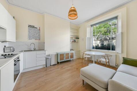 Kitchen/Reception