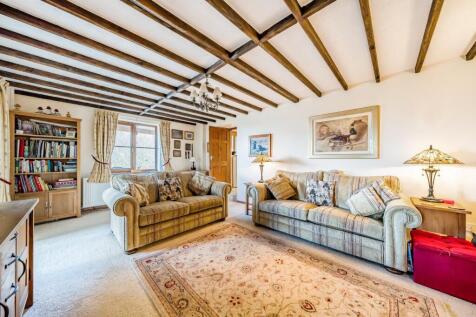 Lounge view with window.jpg