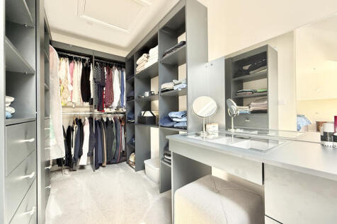 Dressing Area