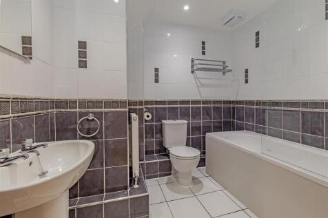 Re-Fitted Modern Bathroom