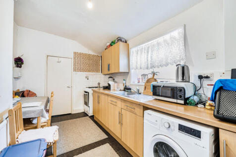 1363058-6-68e6e02...