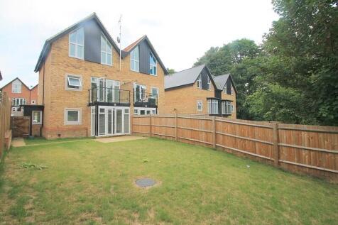 Rear shot showing ba