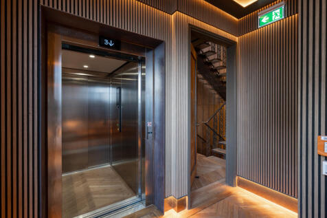 7356_029.jpg