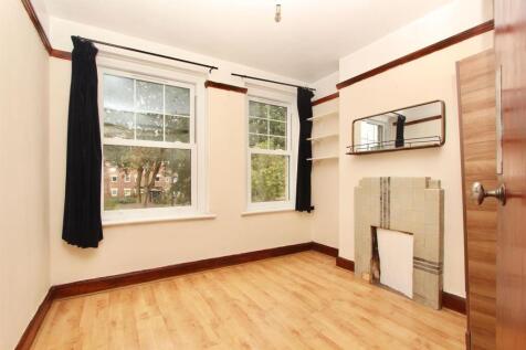 Nevill Road, N16