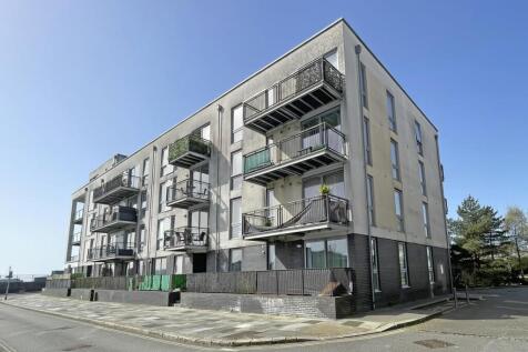 Brittany Street 51 - Front.jpg