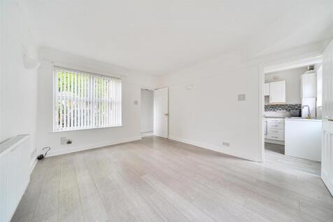 living room kitchen h.jpg