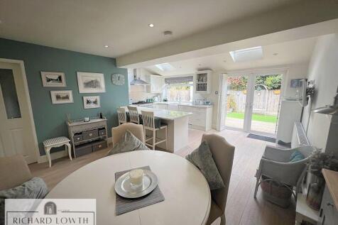 Open Plan Dining Kitchen