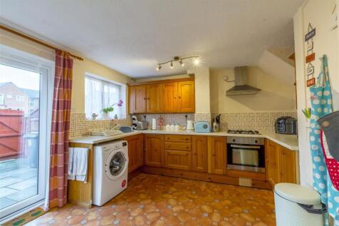 11 Broad Oak Drive - Kitch.jpg