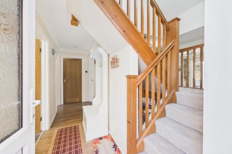EweMove Spalding - Chaucers Way - Hallway